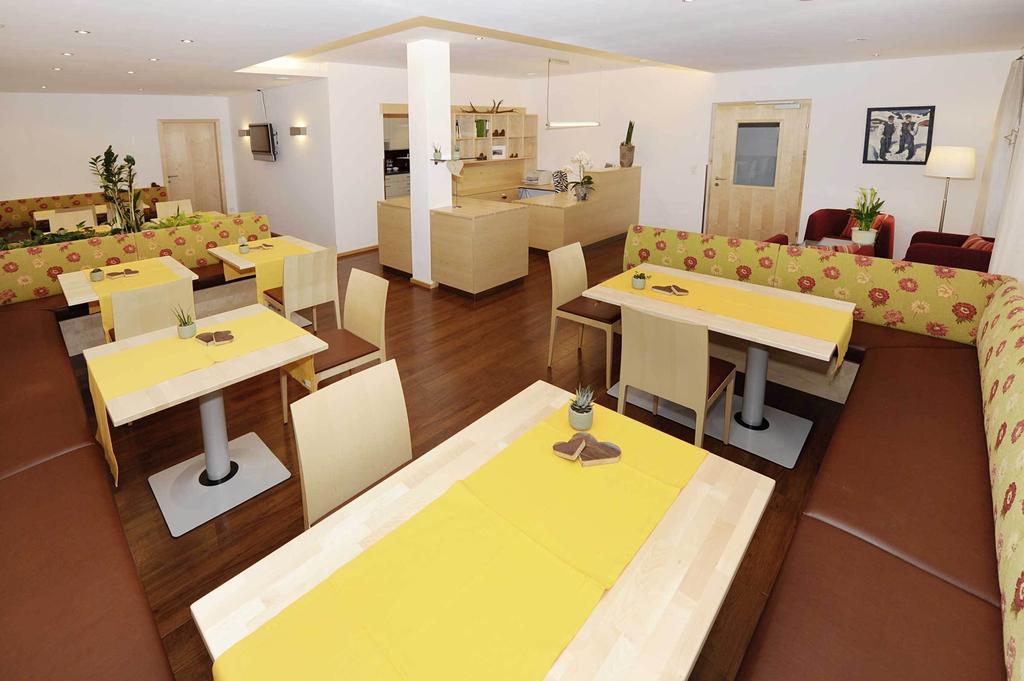 Valbella Bed & Breakfast Партенен Екстериор снимка